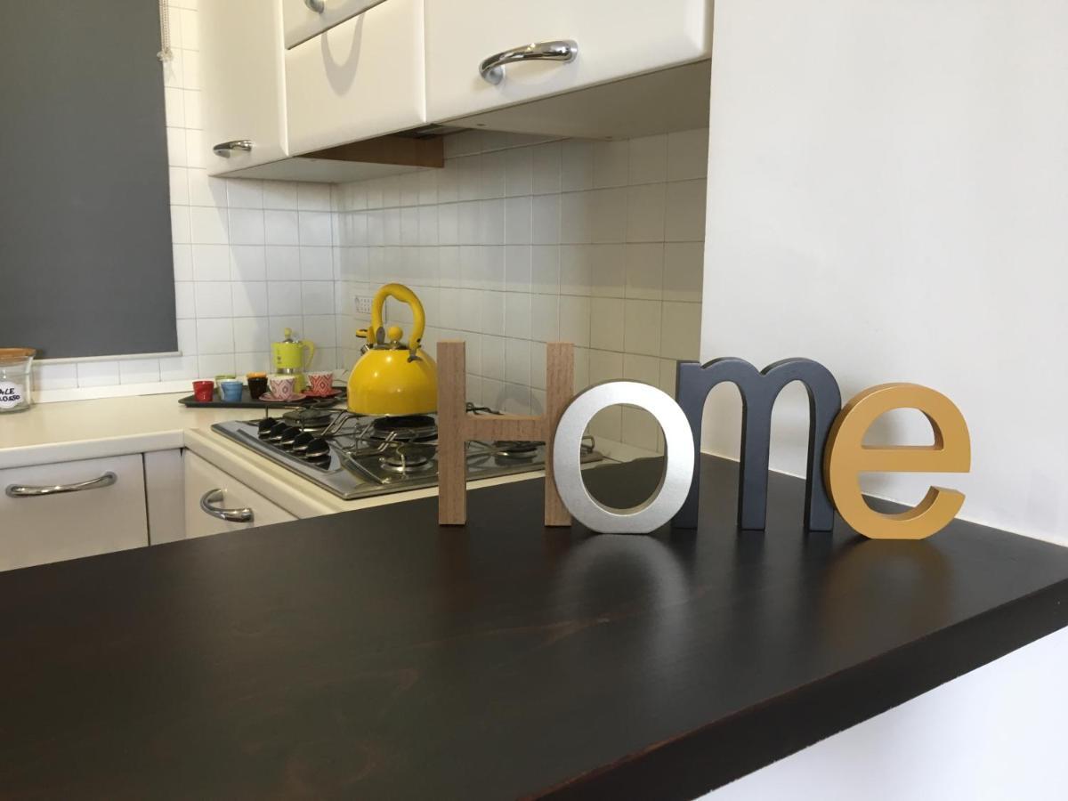 Michi'S Home - Attico In Centro Bari Zewnętrze zdjęcie