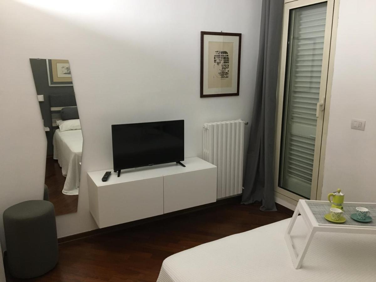 Michi'S Home - Attico In Centro Bari Zewnętrze zdjęcie